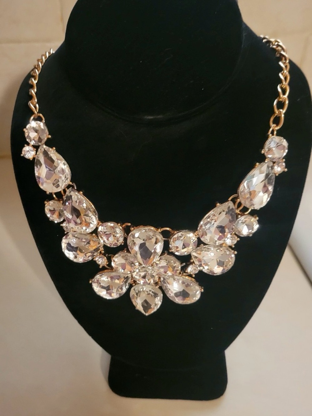 Crystal Statement Necklace - Gold Tone- ZI COLLECTION BEA